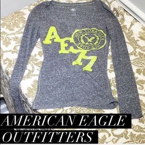 American Eagle Deep VNeck Long Sleeve Heather Grey